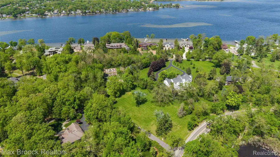 4785 Dow Ridge Road, Orchard Lake Village, MI 48324 - #3