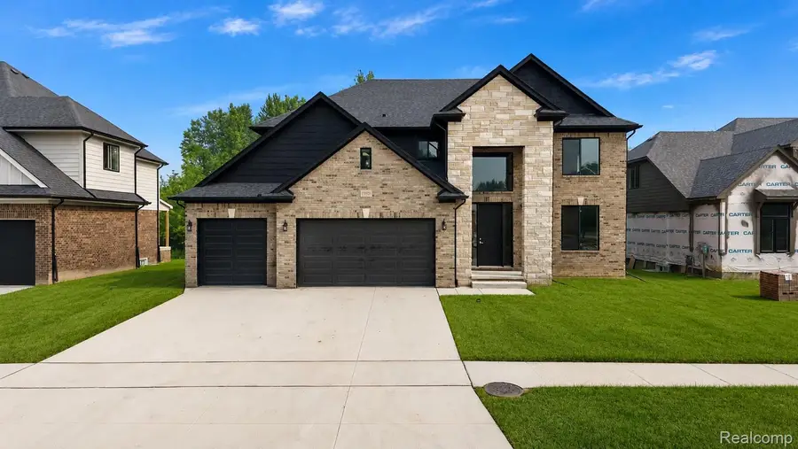 18901 Via Firenze Drive, Macomb, MI 48044 - #2
