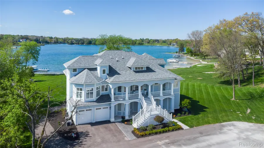 10195 Bennett Lake Road, Fenton, MI 48430 - #2
