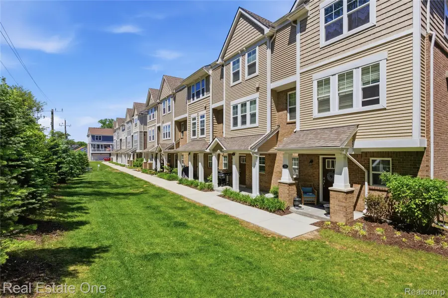 224 Sean Street, Brighton, MI 48116 - #2