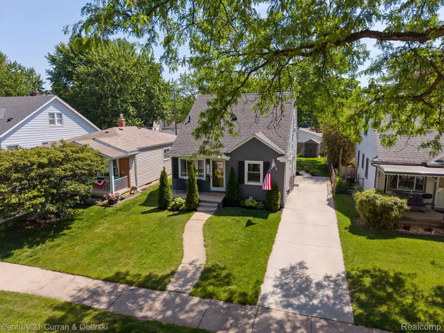 704 N Edison Avenue, Royal Oak, MI 48067 - #3