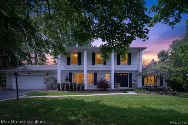 7456 Glengrove Drive, BloomfieldHills, MI 48301