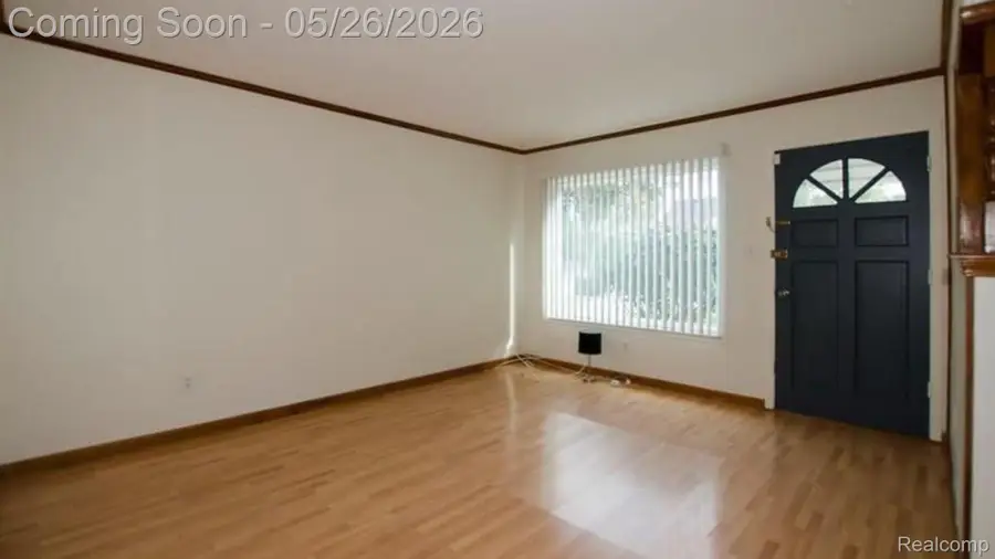 27791 Groveland Street, Madison Heights, MI 48071 - #2