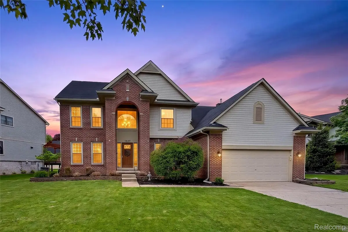 1427 Trailside Boulevard, Wixom, MI 48393 - #1