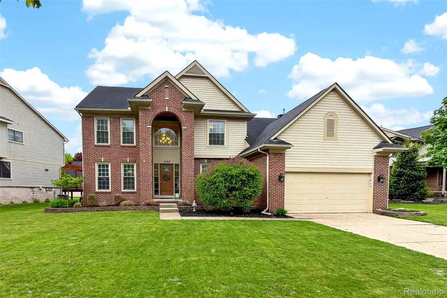 1427 Trailside Boulevard, Wixom, MI 48393 - #2