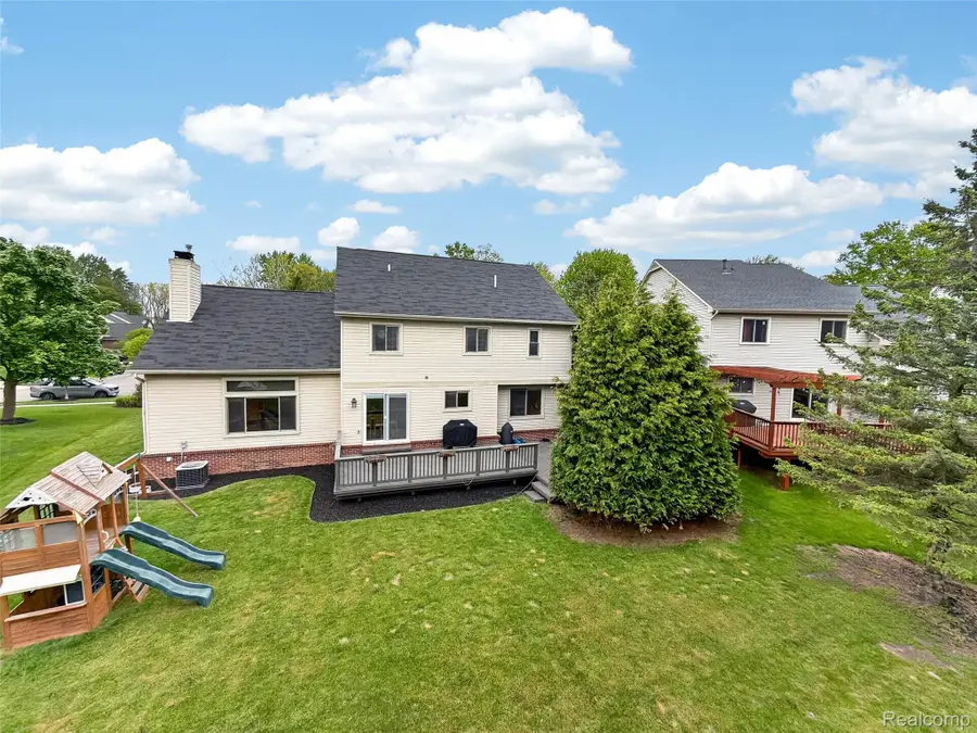 1427 Trailside Boulevard, Wixom, MI 48393 - #3