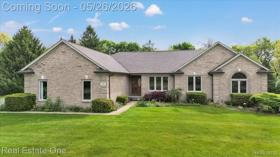 751 Bristol Lane, Clarkston, MI 48348 - #2