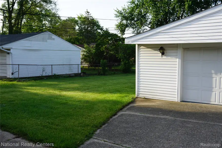 31743 Rush Street, Garden City, MI 48135 - #3