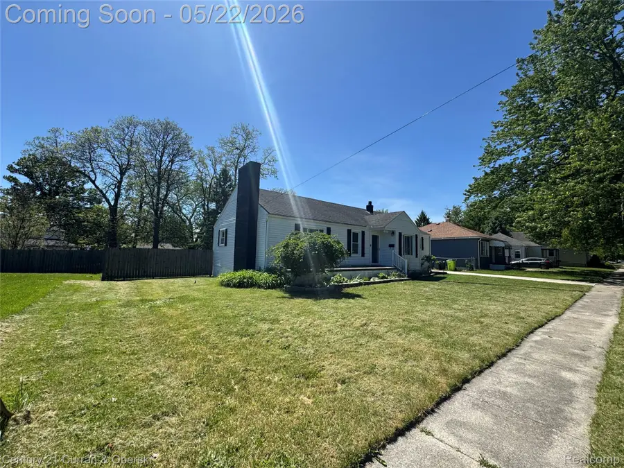 28331 Seneca Street, Flat Rock, MI 48134 - #2