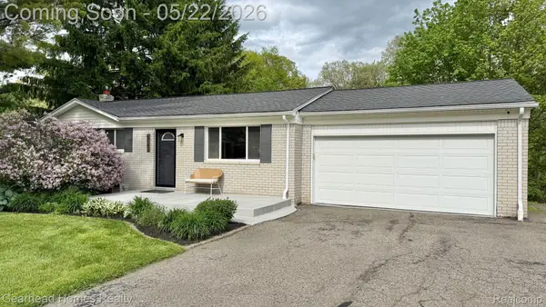 6042 Snow Apple Drive, Clarkston, MI 48346