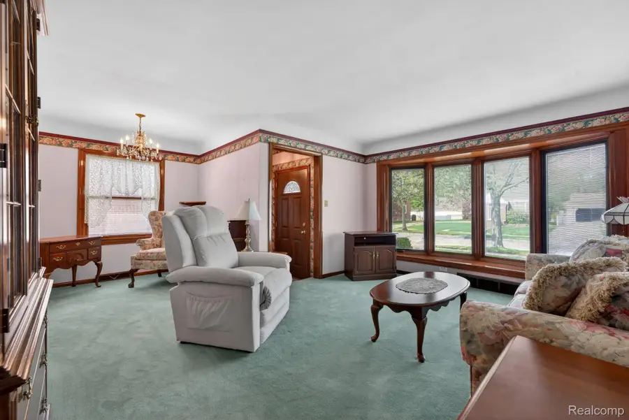 2315 19th Street, Wyandotte, MI 48192 - #3