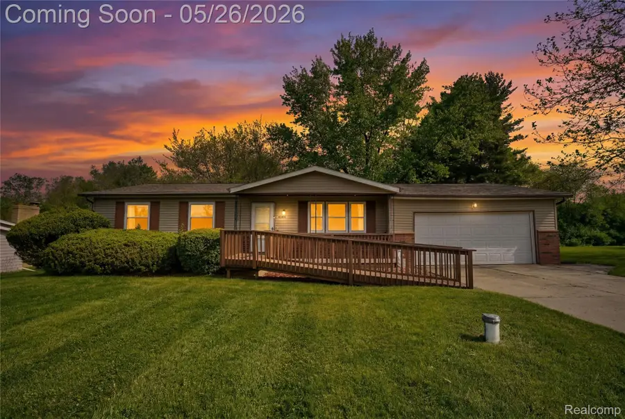 4064 Sheraton Drive, Flint, MI 48532 - #3