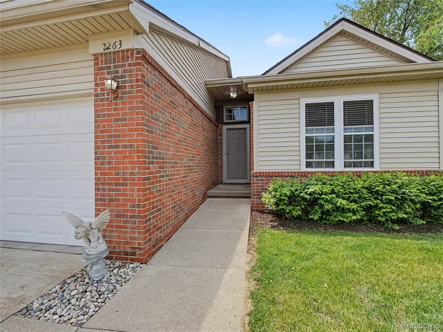 2263 Crystal Crossing Drive, Howell, MI 48843 - #3