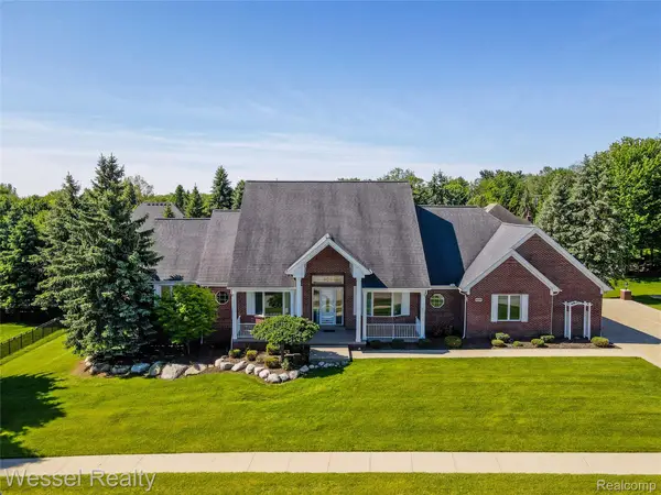 5922 Lakeview Drive, Washington, MI 48094