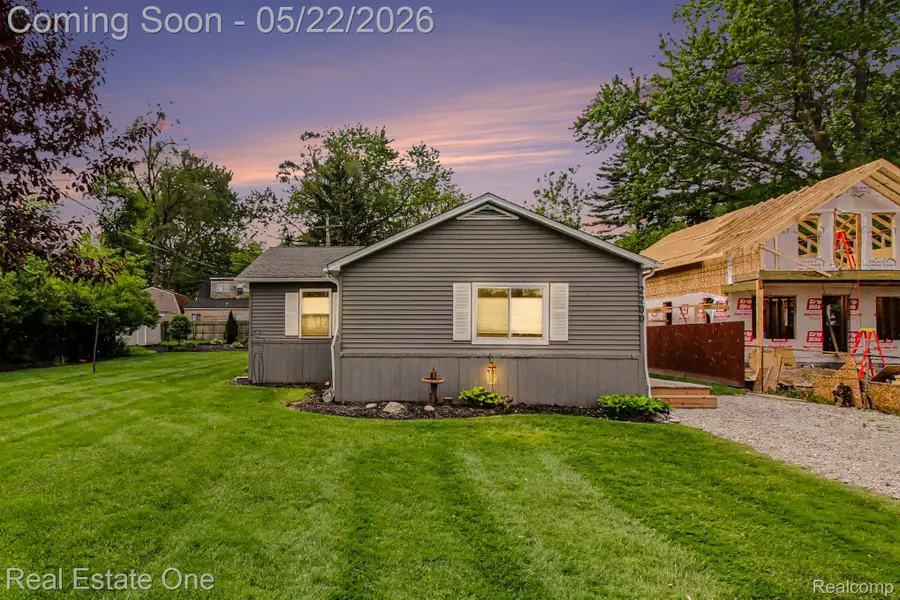 2200 Davista Drive, Highland, MI 48356 - #2