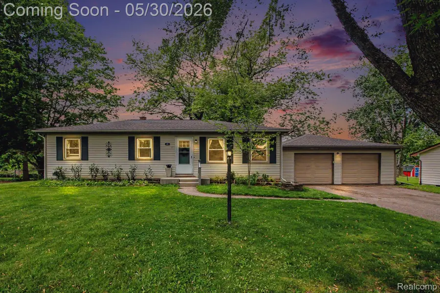 120 Westdale Drive, Howell, MI 48843 - #2