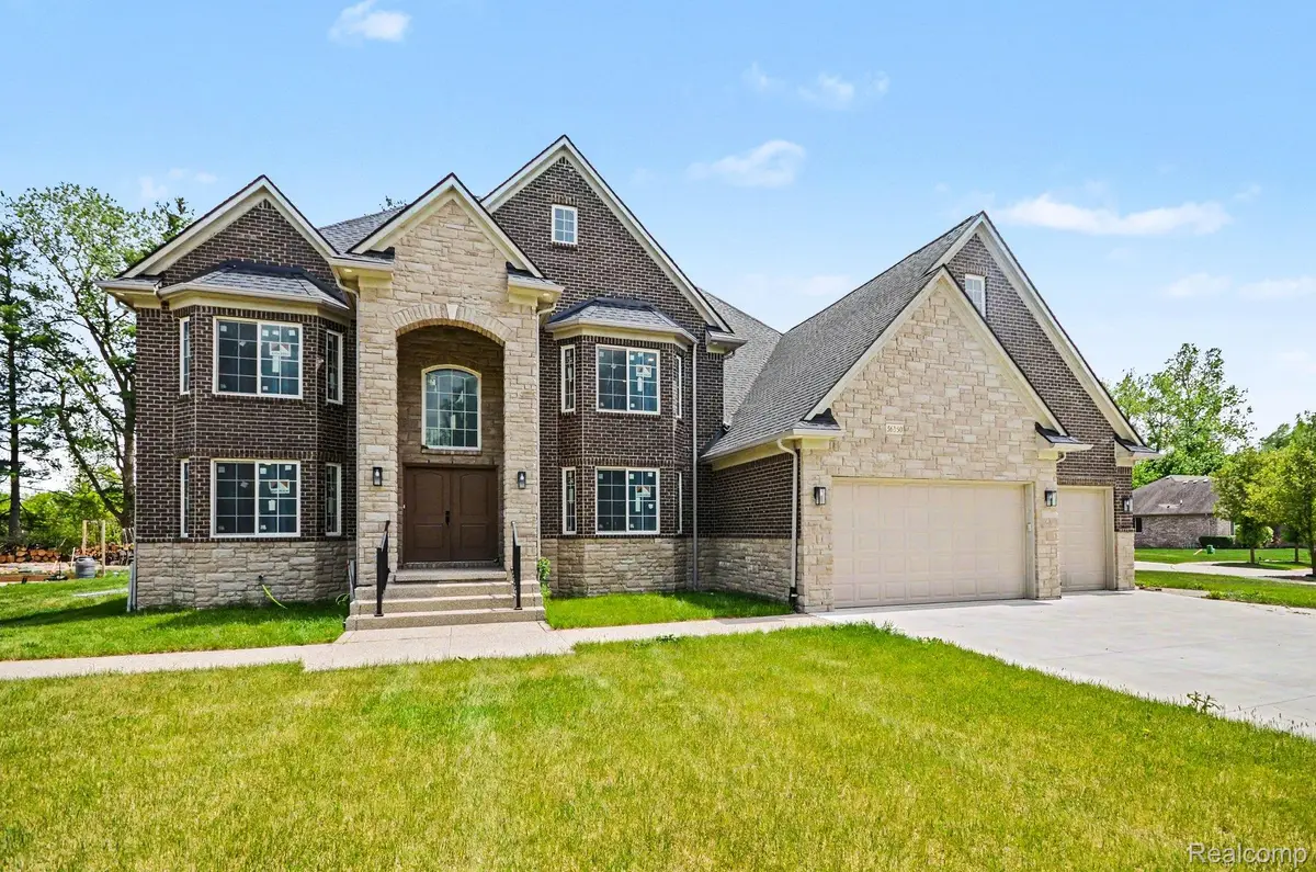56350 Willow Creek Boulevard, Utica, MI 48316 - #1