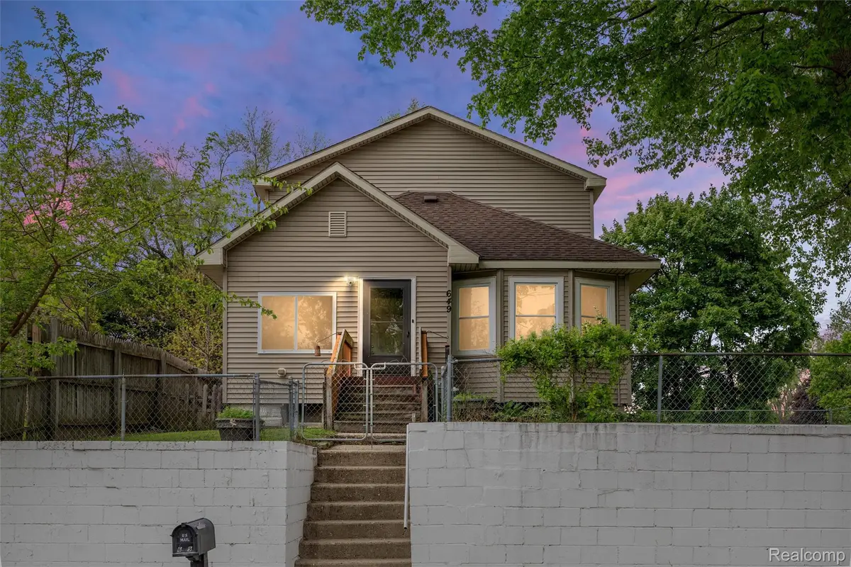 649 Lounsbury Avenue, Pontiac, MI 48340 - #1