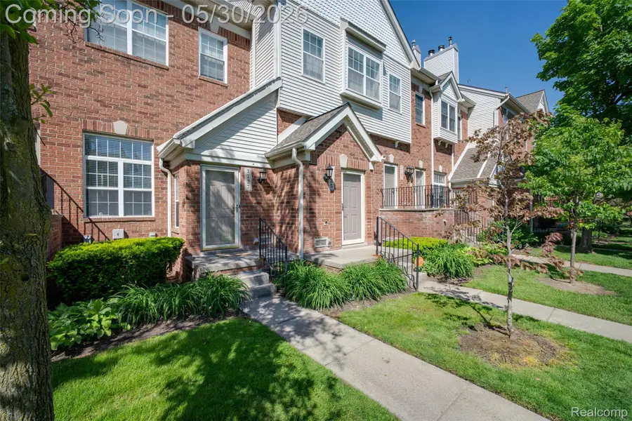 1727 Campau Farms Circle, Detroit, MI 48207 - #2