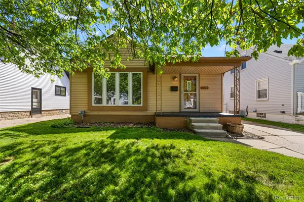 637 S Edgeworth Avenue, RoyalOak, MI 48067