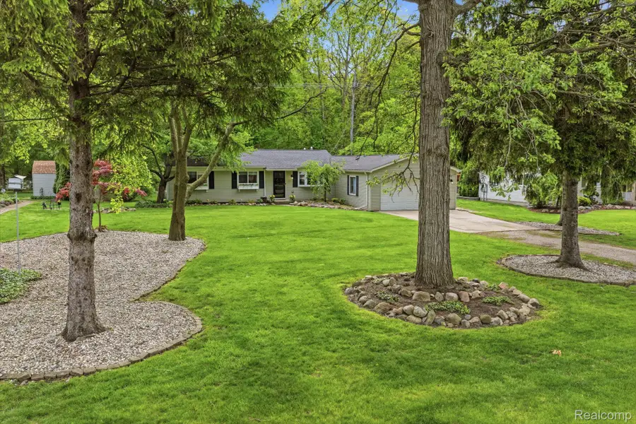 58032 Robroy Street, Washington, MI 48094 - #2