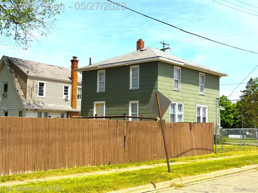 11205 N Saginaw Street, Mount Morris, MI 48458 - #3