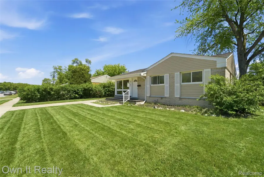 597 Eugene Street, Ypsilanti, MI 48198 - #3