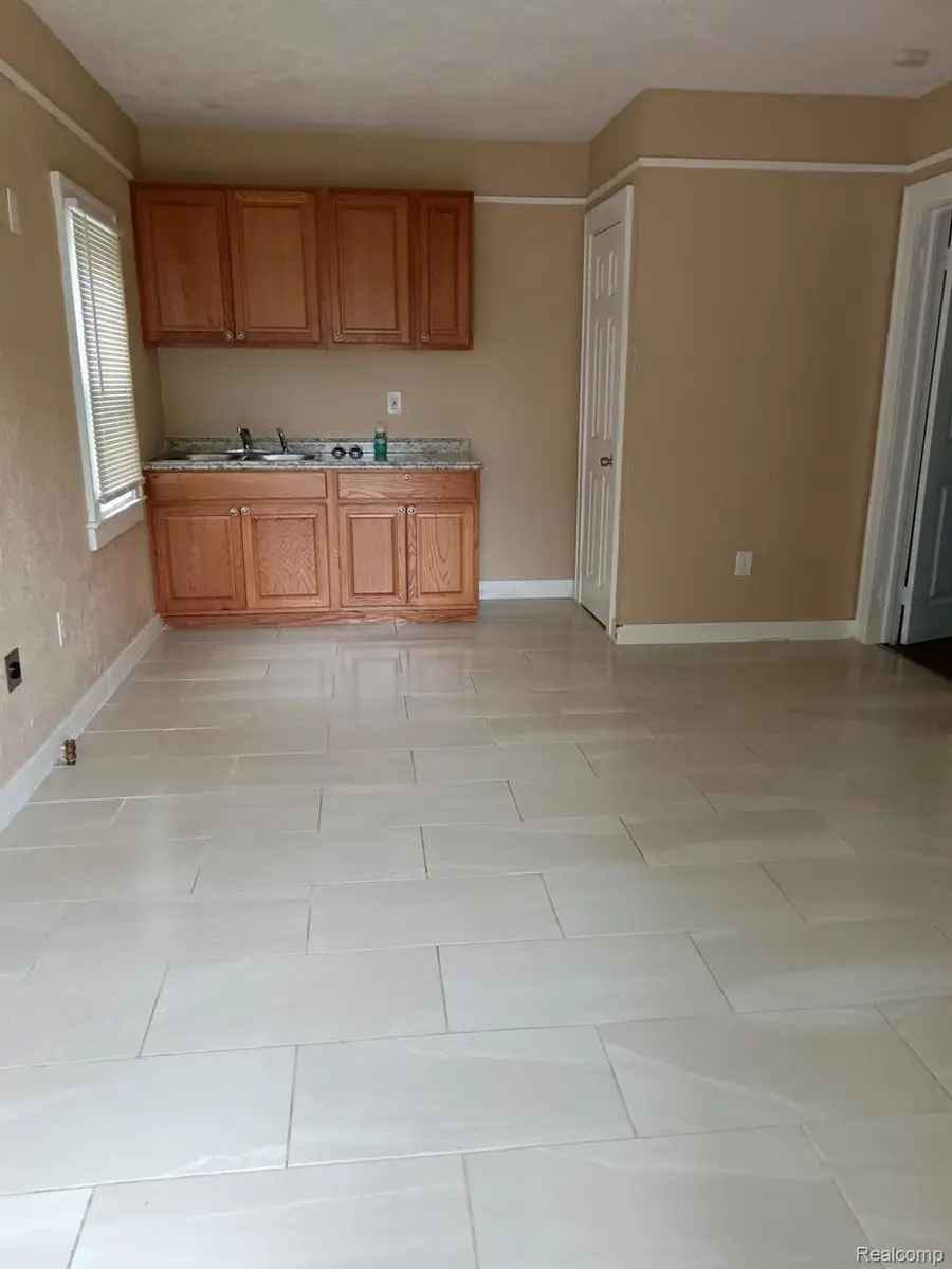 8601 Vaughan Street, Detroit, MI 48228 - #3