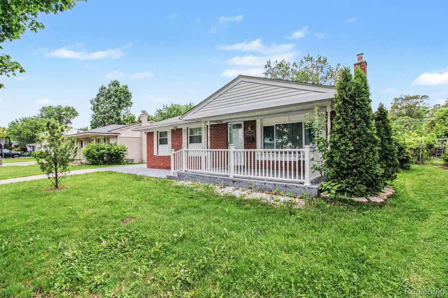2177 Alexander Drive, Troy, MI 48083 - #3
