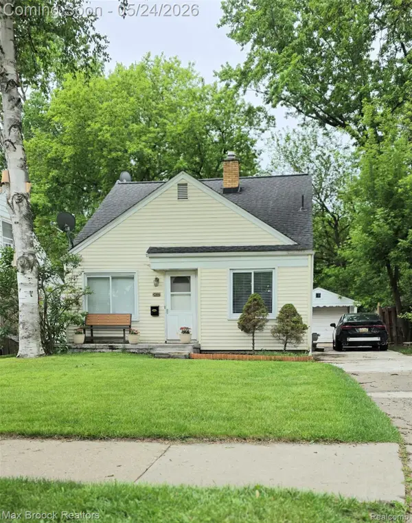 24321 Kipling Street, OakPark, MI 48237