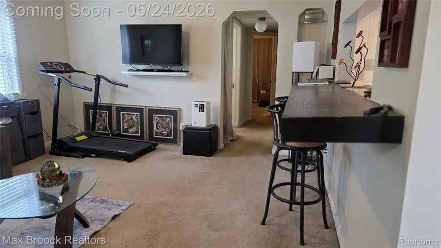 24321 Kipling Street, Oak Park, MI 48237 - #3