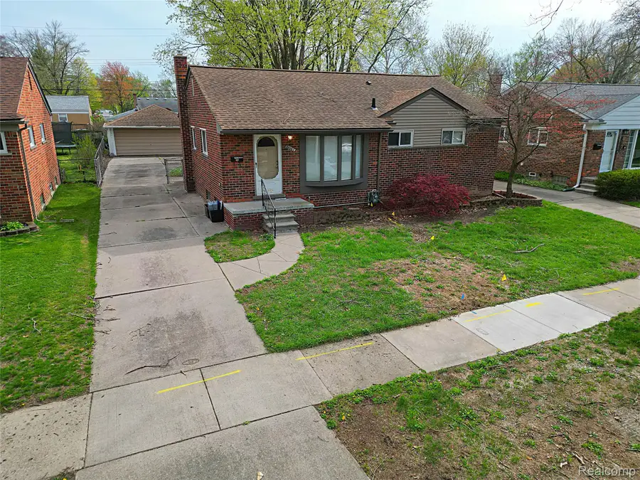 30261 Westfield Street, Livonia, MI 48150 - #3
