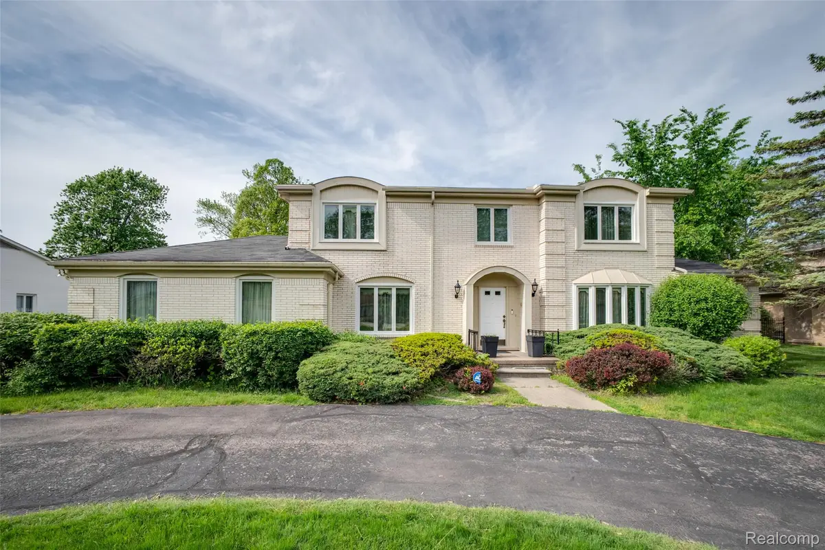 22640 Coventry Woods Lane, Southfield, MI 48034 - #1