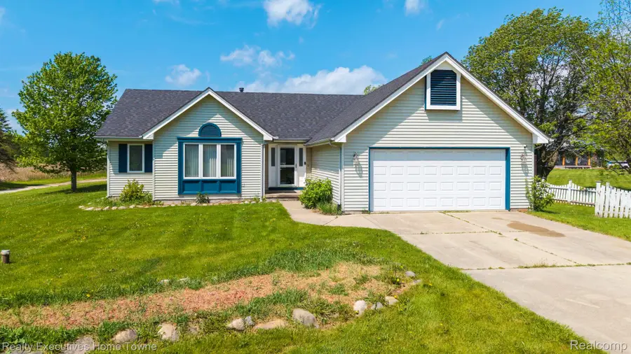 1041 Mackie Road, Almont, MI 48003 - #2