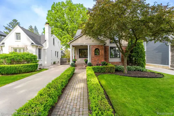 1259 Cedar Drive, Birmingham, MI 48009