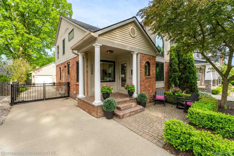 1259 Cedar Drive, Birmingham, MI 48009 - #3