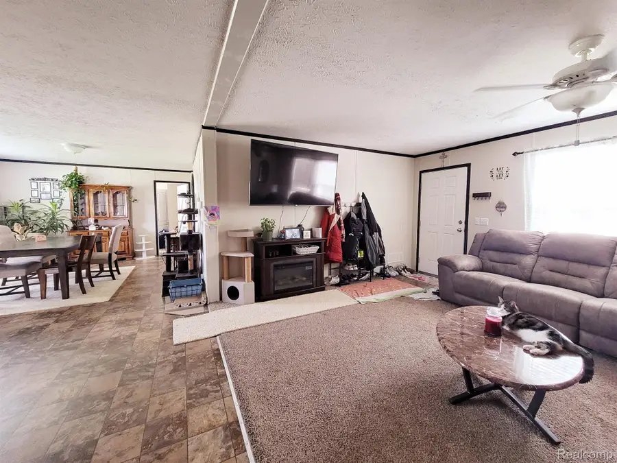 528 Elmwood Lane, Columbus, MI 48063 - #3
