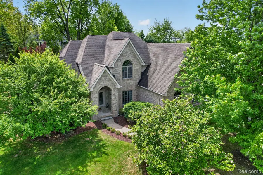 9194 Orion Drive, Brighton, MI 48114 - #2