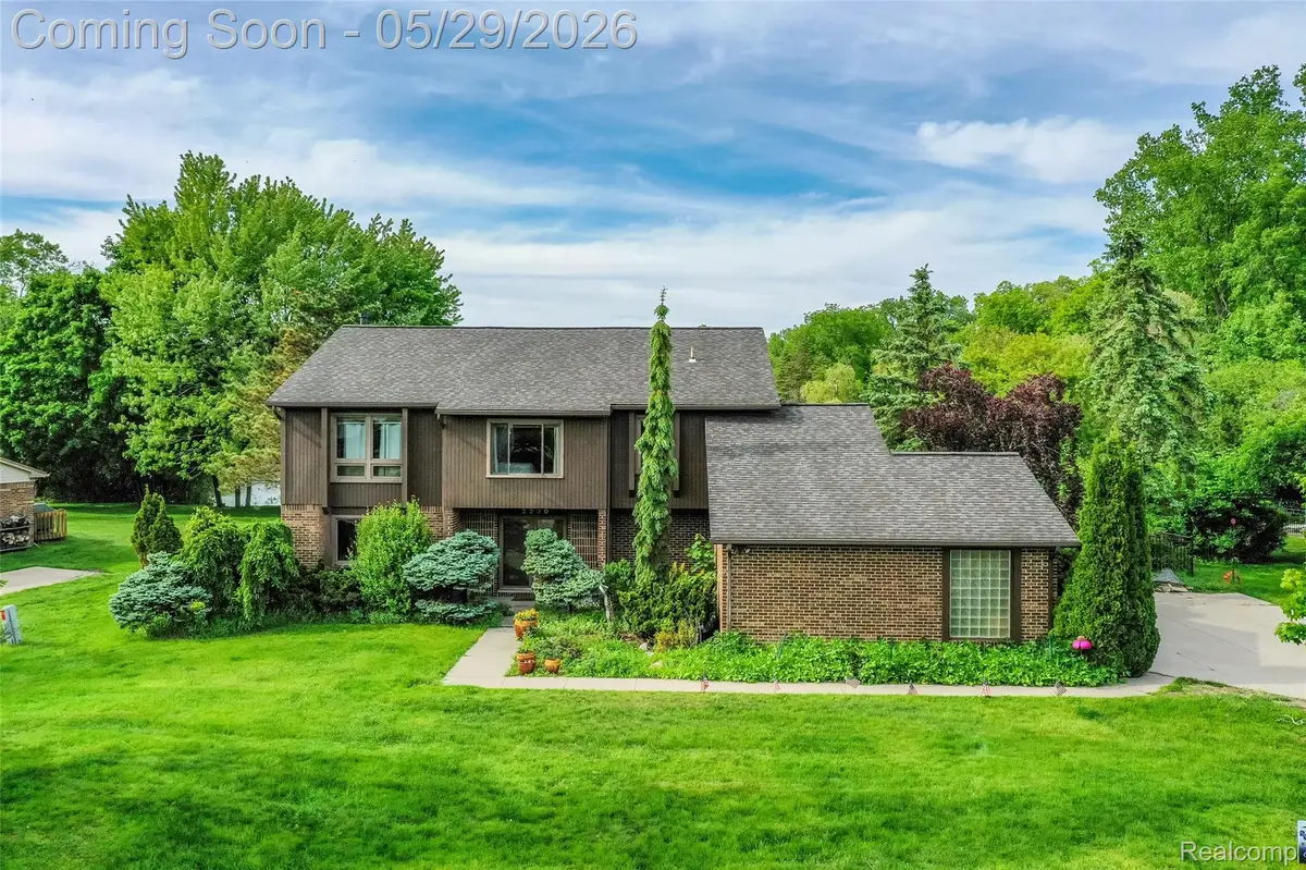2930 Brentwood Road, West Bloomfield, MI 48323 - #1
