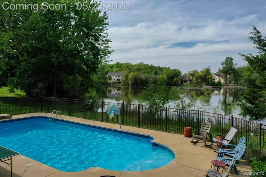 2930 Brentwood Road, West Bloomfield, MI 48323 - #3