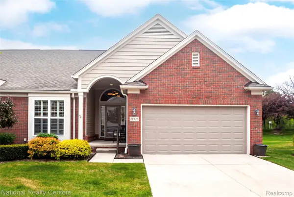 21826 Hanover Drive, Macomb, MI 48042