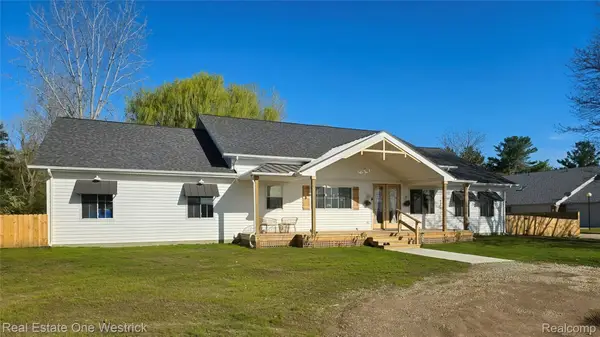 9236 River Road, Algonac, MI 48001