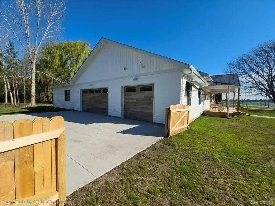 9236 River Road, Algonac, MI 48001 - #2