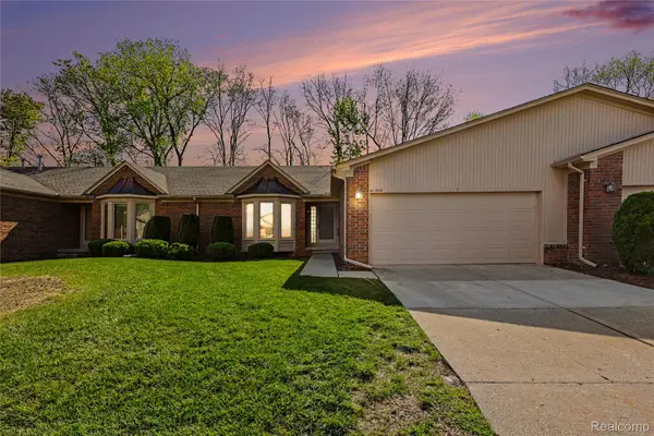 41302 Fortuna Drive E, ClintonTownship, MI 48038