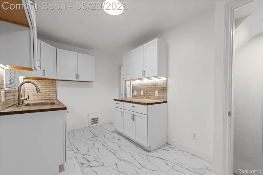 20467 Binder Street, Detroit, MI 48234 - #3