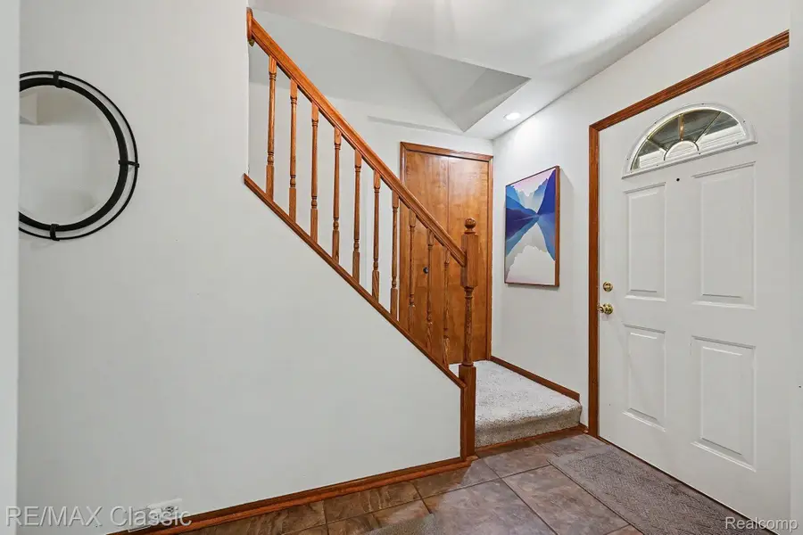 23493 Cora Avenue, Farmington Hills, MI 48336 - #3