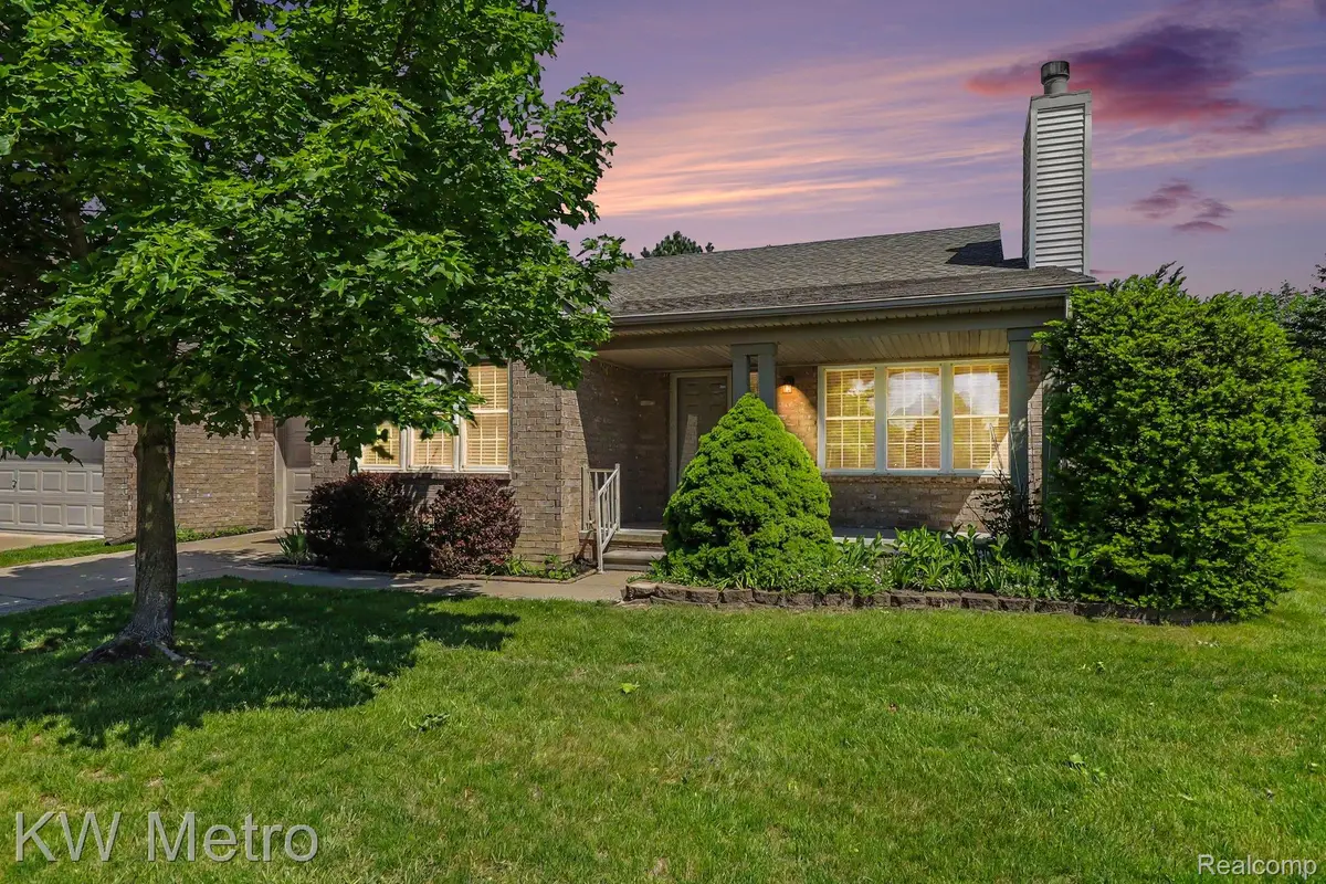 41273 Greenspire Drive, Clinton, MI 48038 - #1