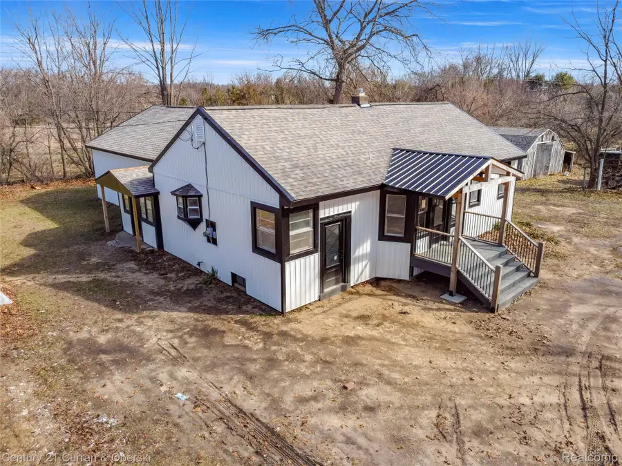 4296 Burgess Road, Pinckney, MI 48169 - #3