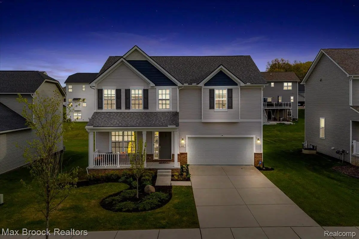 8401 Sharon Drive, White Lake, MI 48386 - #1