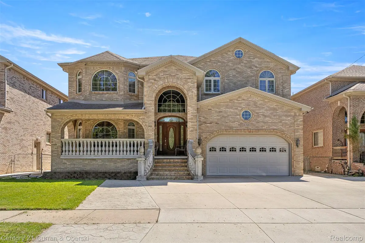 6318 Whitefield Street, Dearborn Heights, MI 48127 - #1